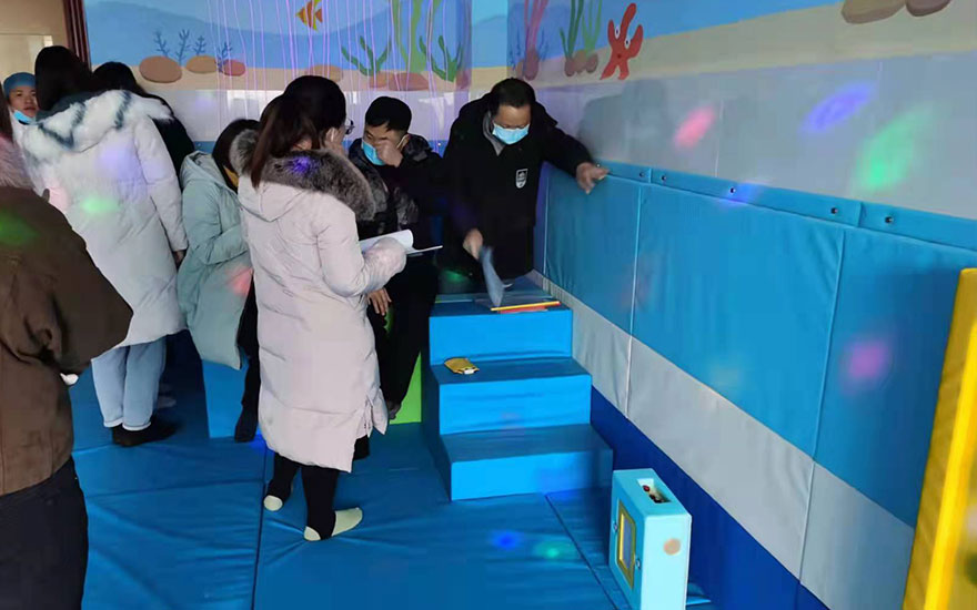 安龙县人民医院儿童康复器材