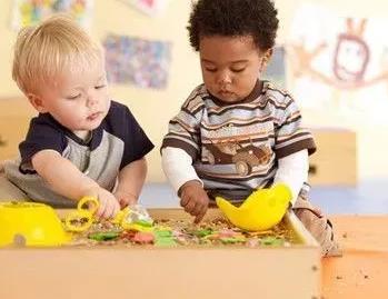 前庭觉失调特征会有哪些特征？