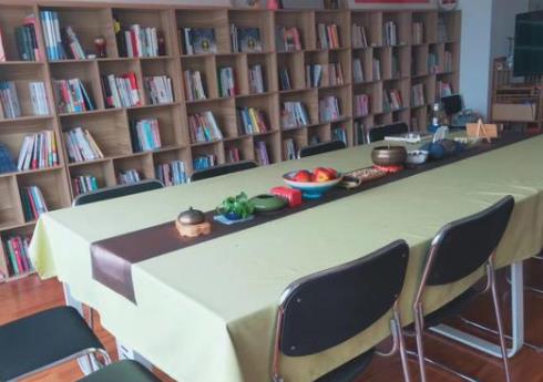 通过案列和几个方面来看家长应该如何避免我们的孩子感觉统合失调？